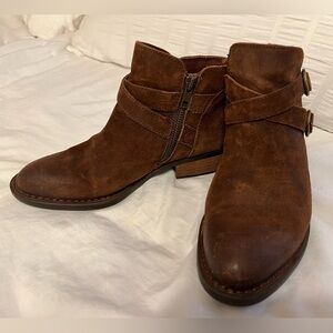 Born Womens Ozark Ankle Bootie In Tobacco Size 6.5
